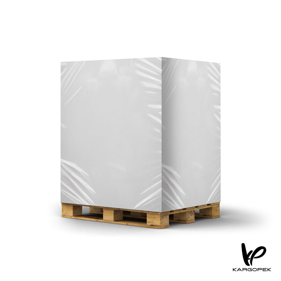 Pallet cover on a pallet